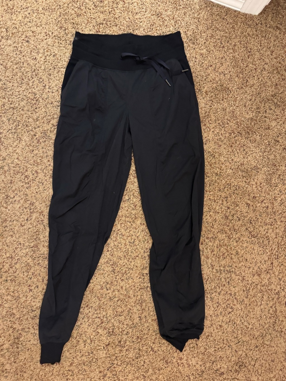 Lululemon dance studio joggers